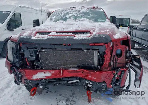 2025 GMC Sierra K2500 At4 z USA, uszkodzony, nr VIN 1GT4UPE7XSF360736